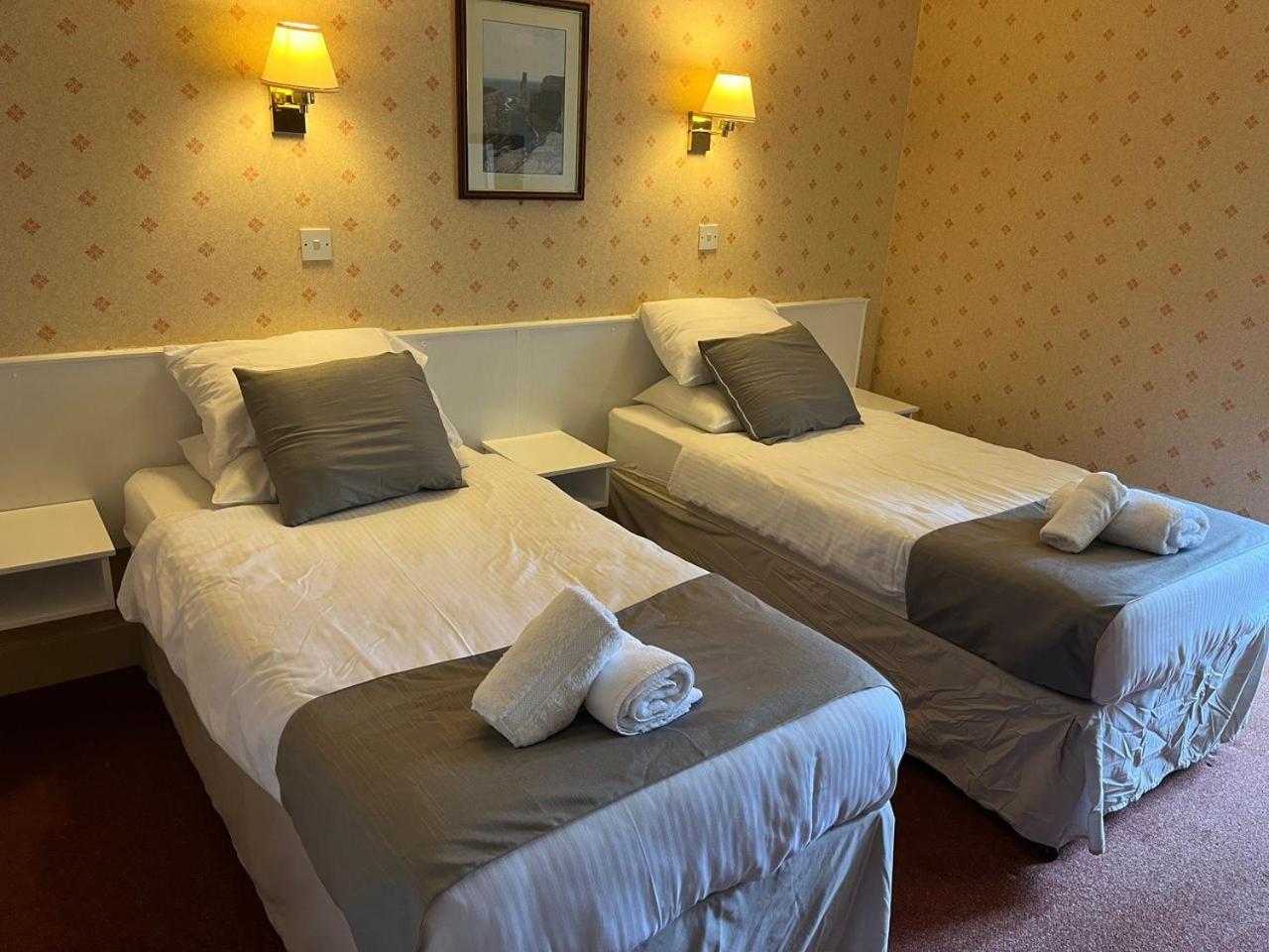 The Stromness Hotel Екстер'єр фото