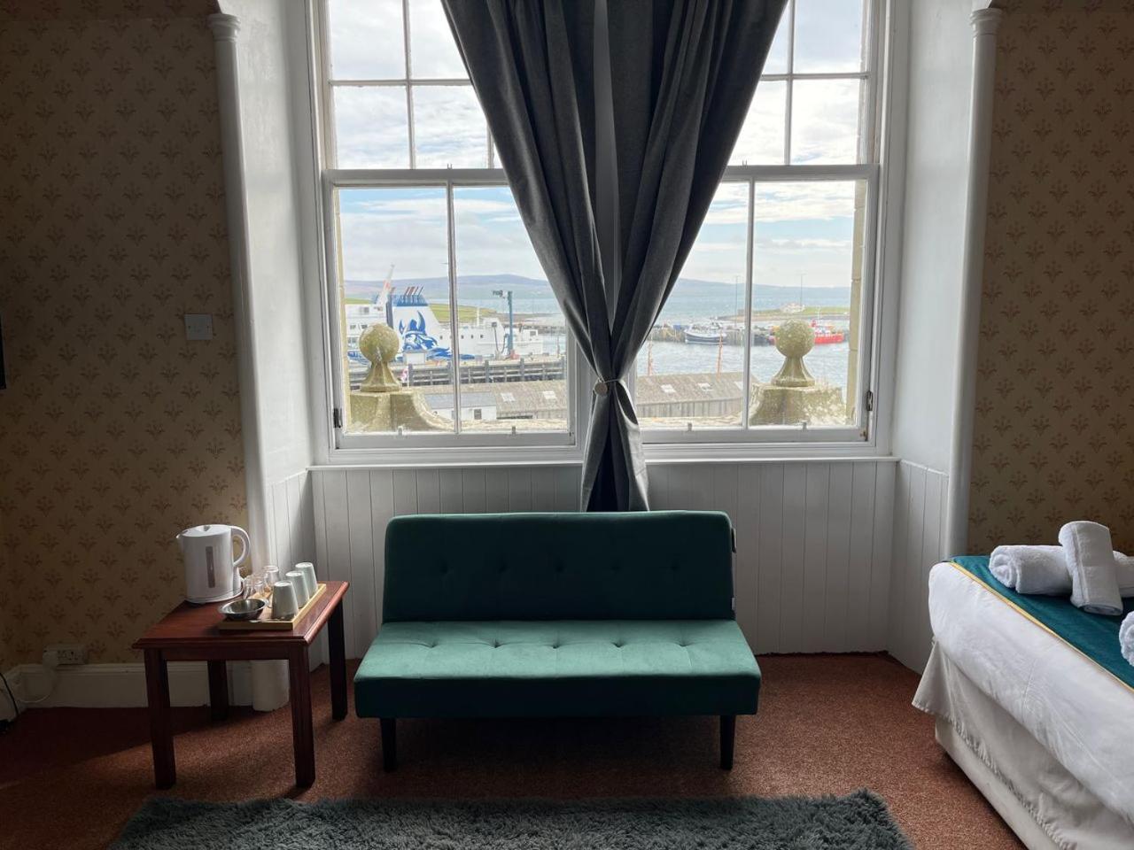 The Stromness Hotel Екстер'єр фото